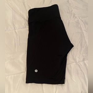 Lululemon Align bike short